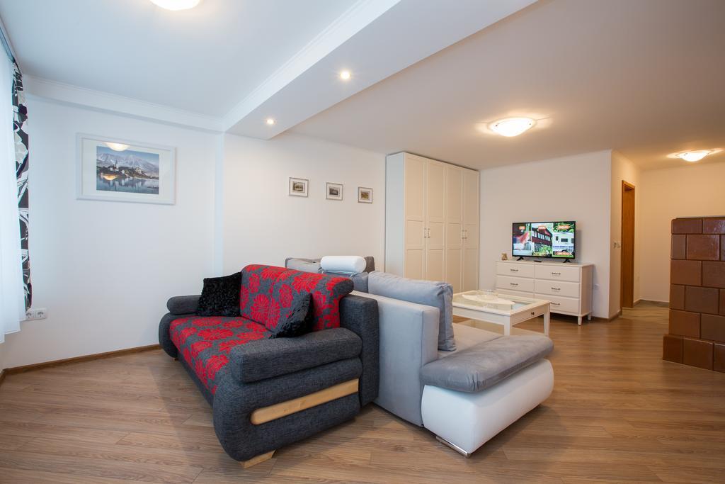Apartments Grom เบลด ภายนอก รูปภาพ